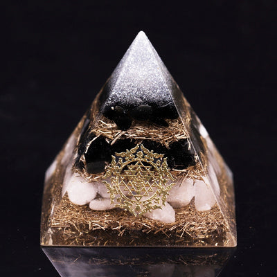 Natural Crystal Pyramid Home Accessories Car Ornament