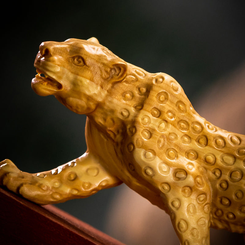 Boxwood Carving Lucky Money Leopard Home Accessories Car Ornaments Animals